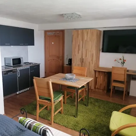 Hausblick Matt, * Lochau